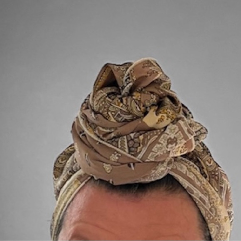 Paisley mandala silk shirt, scarf or head wrap - Picture 5 of 6